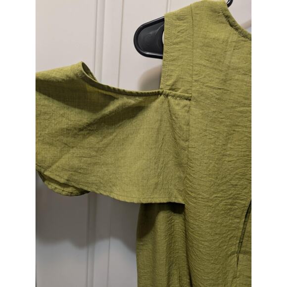 Umgee Flutter Off The Shoulder Sleeved Green Romper Summer Casual Size M Pockets - Picture 3 of 11